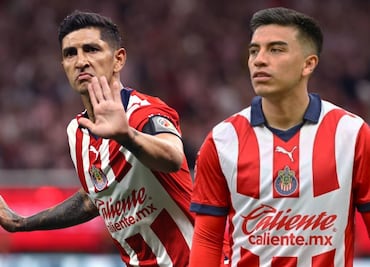 Pocho Guzmán o Nene Beltrán podrían ser intercambiados en Chivas por un jugador del Cruz Azul