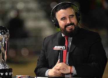 Álvaro Morales ya tendría fecha de salida en ESPN ¡Nuevos directivos no lo quieren!