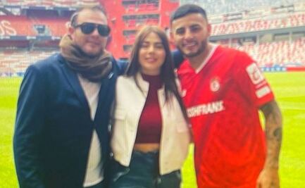 Alexis Vega ya posa con los colores del Toluca en el estadio Nemesio Diez ¡falta que lo hagan oficial!