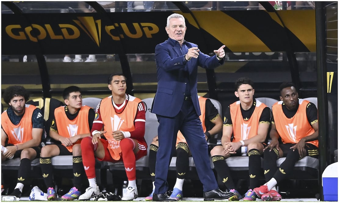 Javier Aguirre en el partido de México contra Costa Rica Foto: Imago7
