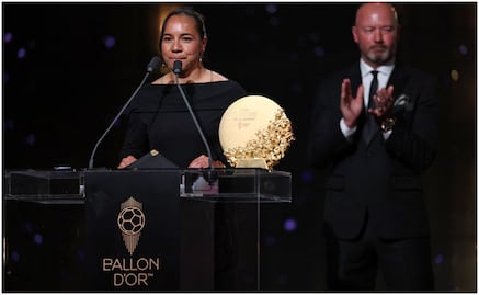 Charlyn Corral se lleva el premio a la mejor delantera del mundo en el Balón de Oro 2026