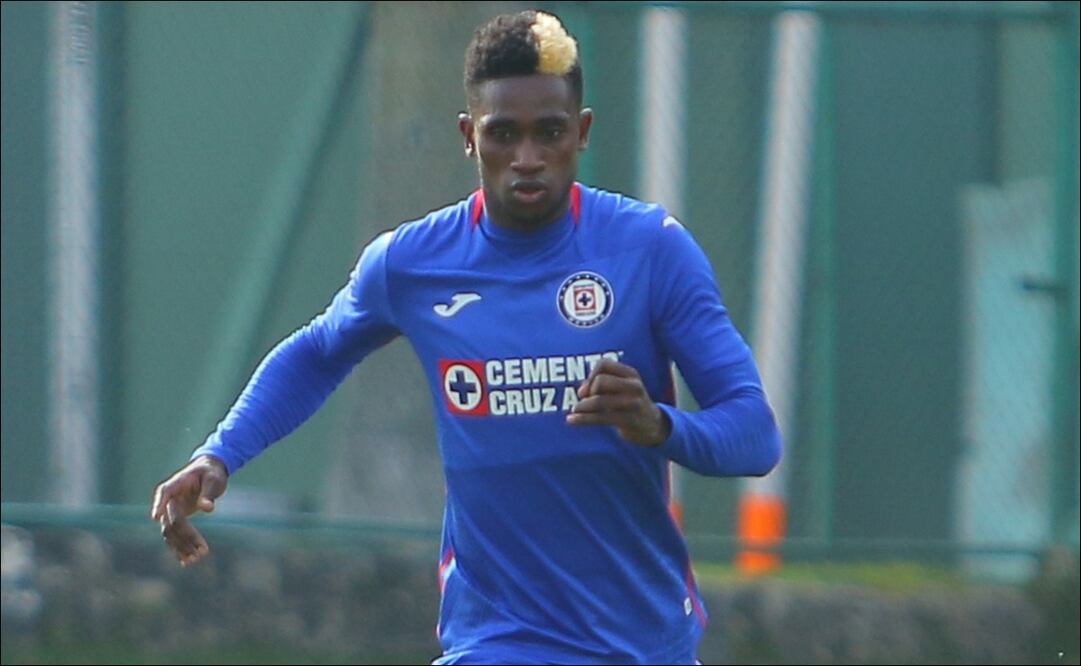 Jonathan Borja, en un duelo a puerta cerrada con Cruz Azul. FOTO: Imago7