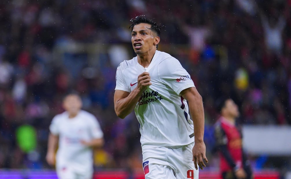 Ángel Sepúlveda en su anotación ante Atlas/ Foto:Imago7