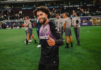 Chino Huerta se lució con asistencia y gol en la victoria del Anderlecht en Copa