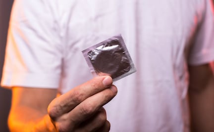 Otros 8 usos de un condón en casos de emergencia