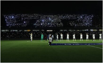 Pumas: Así se formó el mosaico de luces en el Estadio Olímpico Universitario