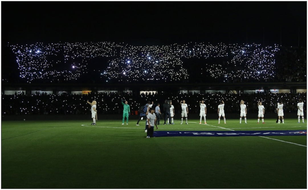 La Rebel se lució previo al partido entre Pumas y Chivas - Carlos Mejía