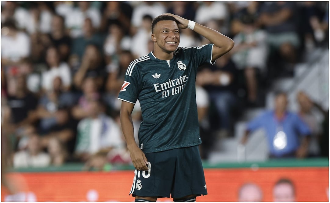Kylian Mbappé estuvo cerca de llegar a la Premier League Foto: EFE