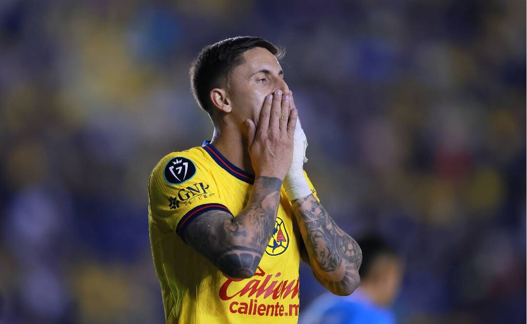 Brian Rodríguez apenas pudo jugar seis minutos con América ante Monterrey antes de lesionarse. Foto: Imago7