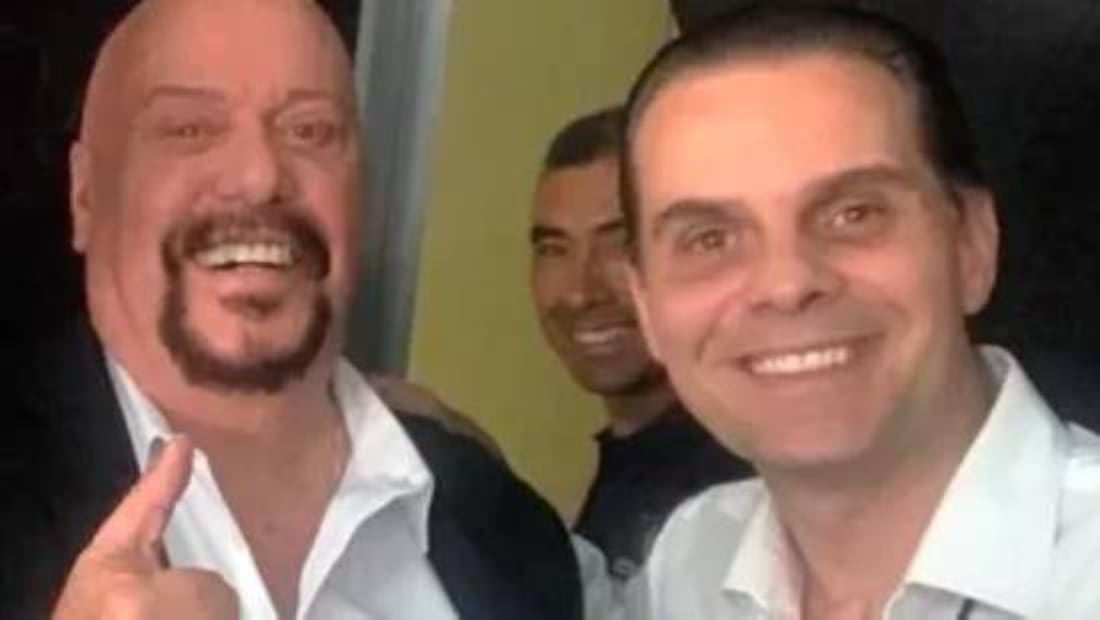El Perro Bermúdez y Christian Martinoli tiene una buena relación. Foto: Especial