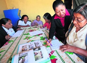 10 organizaciones que brindan apoyo a personas de la tercera edad