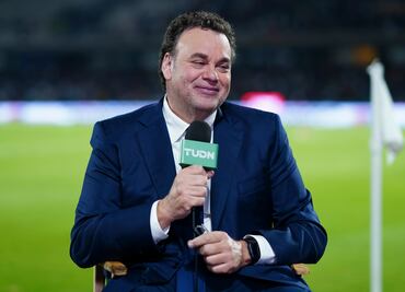 David Faitelson explota contra políticos por baches en el Maratón de la CDMX; "¿Dónde carajo están los impuestos que pagamos?"
