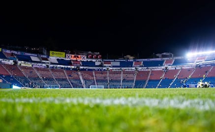 Estadio Ciudad de los Deportes sufre un incendio durante el Cruz Azul vs Chivas