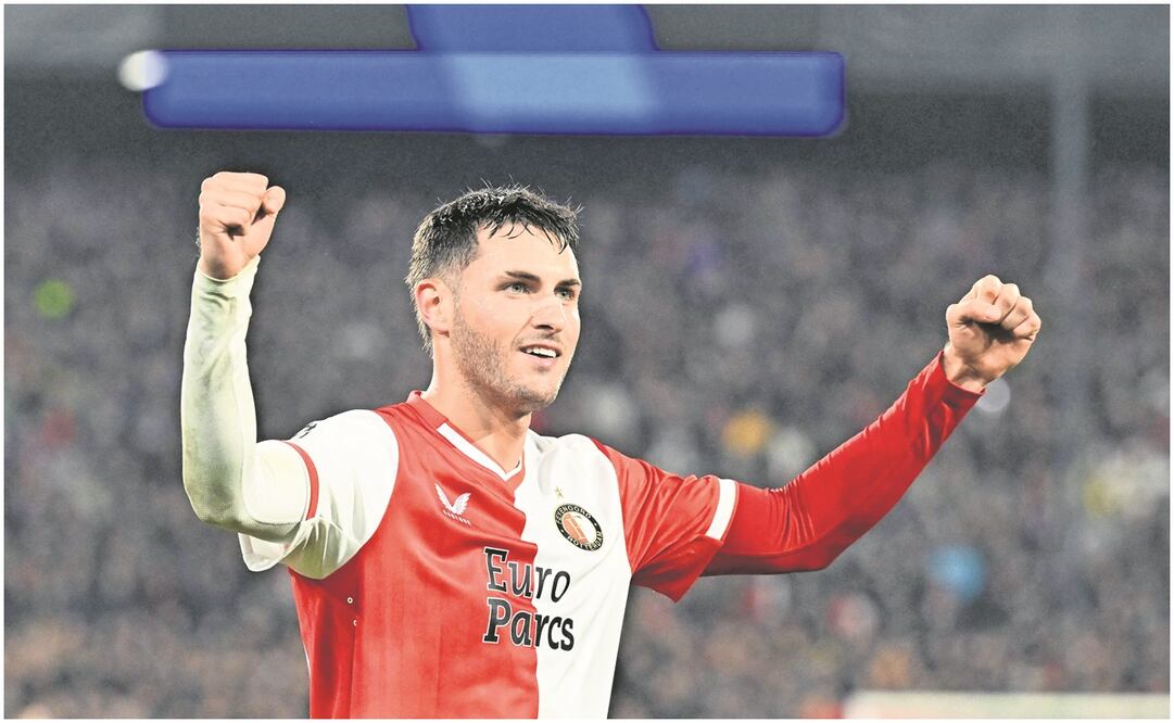 Santiago Giménez celebrando con Feyenoord un gol / FOTO: AFP