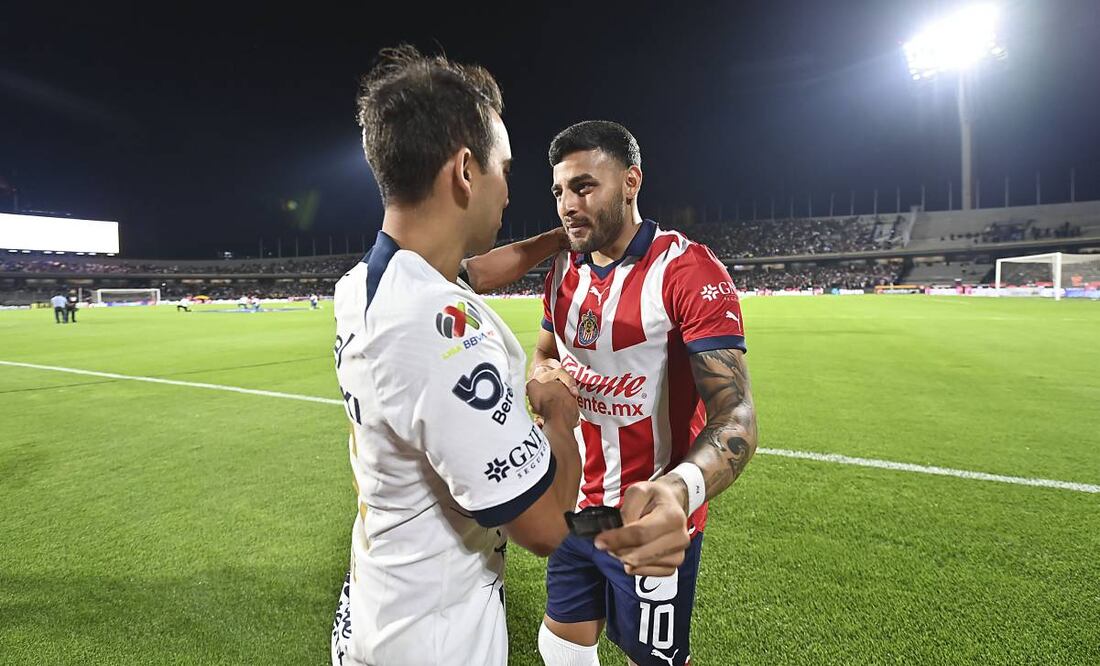 Alexis Vega, tras su indisciplina, regresó a una convocatoria con las Chivas en CU. Foto: Imago7