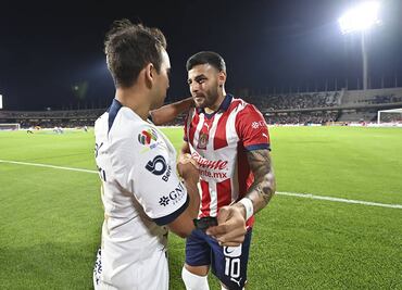 Alexis Vega recibió insultos en el Estadio Olímpico: "¡Borracho, borracho!"