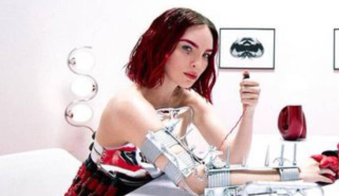 Belinda se mostró arrepentida y eliminó su historia. Foto: @belindapop