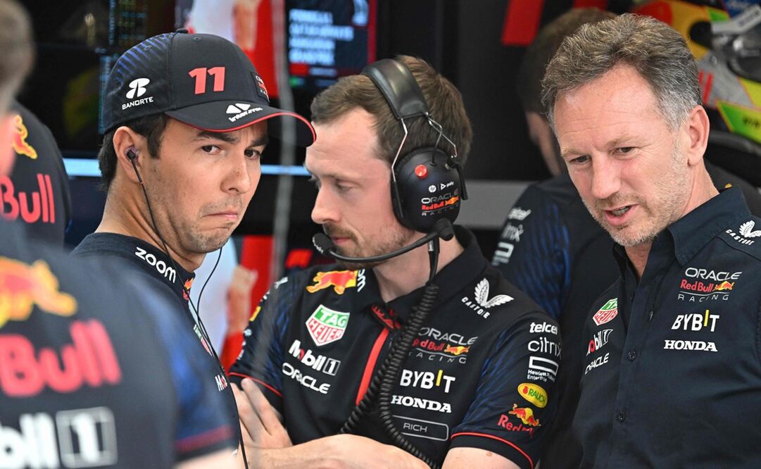 Checo Pérez y Christian Horner en la Fórmula 1 - Foto: AFP