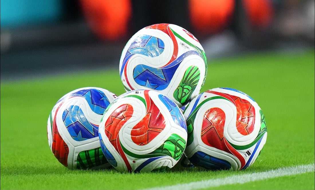 El balón Trionda, listo para ser usado en la Copa Mundial 2026. FOTO: AFP
