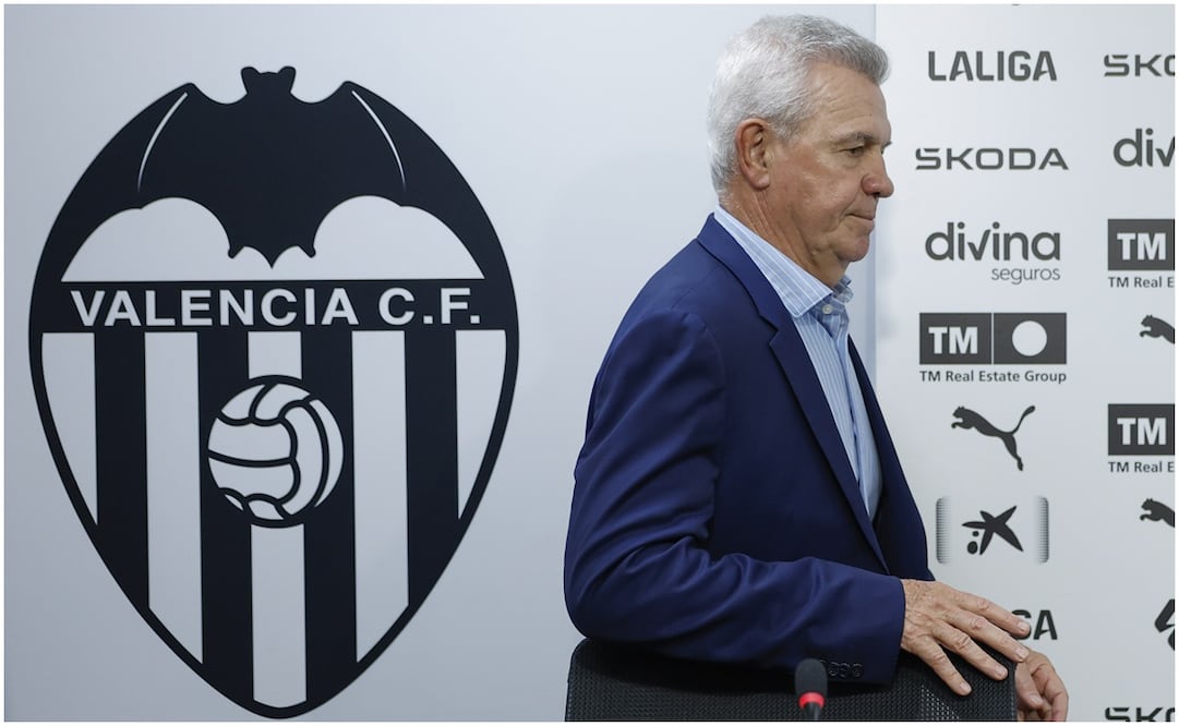 Javier Aguirre con Valencia Foto: EFE