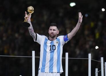 Messi no pudo romper el récord de Michael Jordan en la subasta de sus playeras