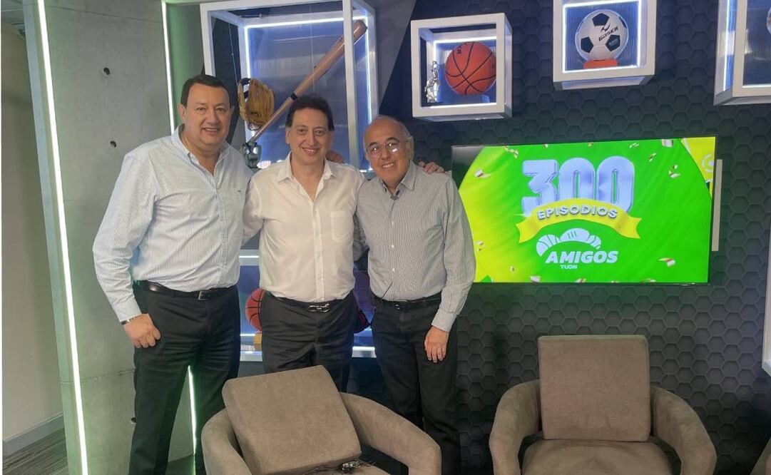 Pepe Segarra tuvo un reencuentro con Enrique Burak y Antonio de Valdés. Foto: Especial