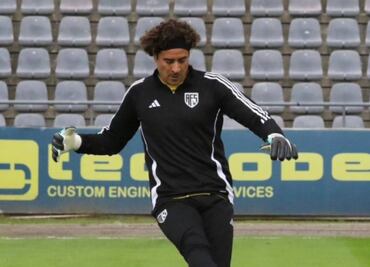Guillermo Ochoa y el AVS suman un nuevo empate en la Primeira Liga