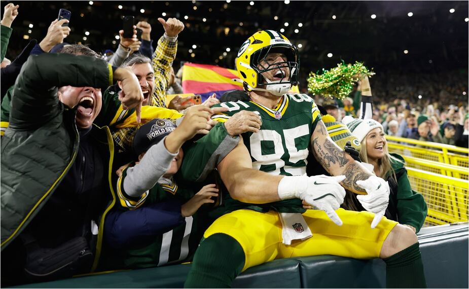 FOTO: AP - Packers derrotan a Panthers en el arranque de la Semana 8 de la NFL