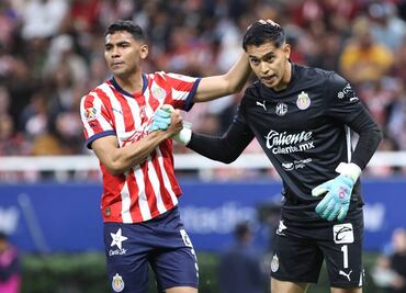 Chivas dejó escapar la victoria ante Tigres ¡Les urge Alan Pulido!