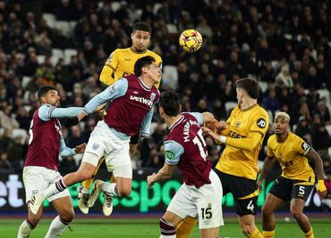 West Ham de Edson Álvarez vuelve a ganar en la Premier League