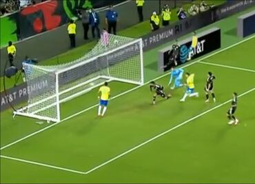 Brasil aumenta la ventaja tras el gol de Gabriel Martinelli en el inicio del segundo tiempo
