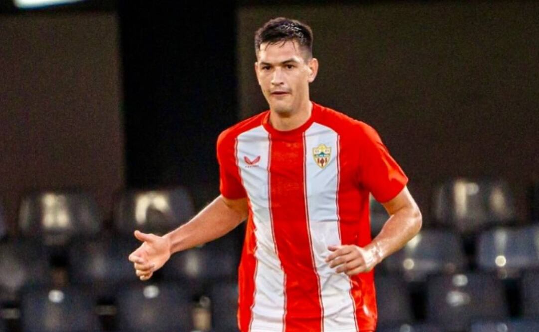 El central esta seguro que el Almería puede regresar al futbol de primera división. Foto: cjasib.