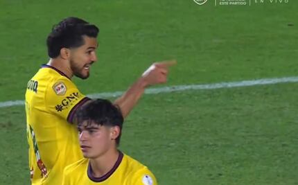 Henry Martín le mandó contundente mensaje al portero del Necaxa