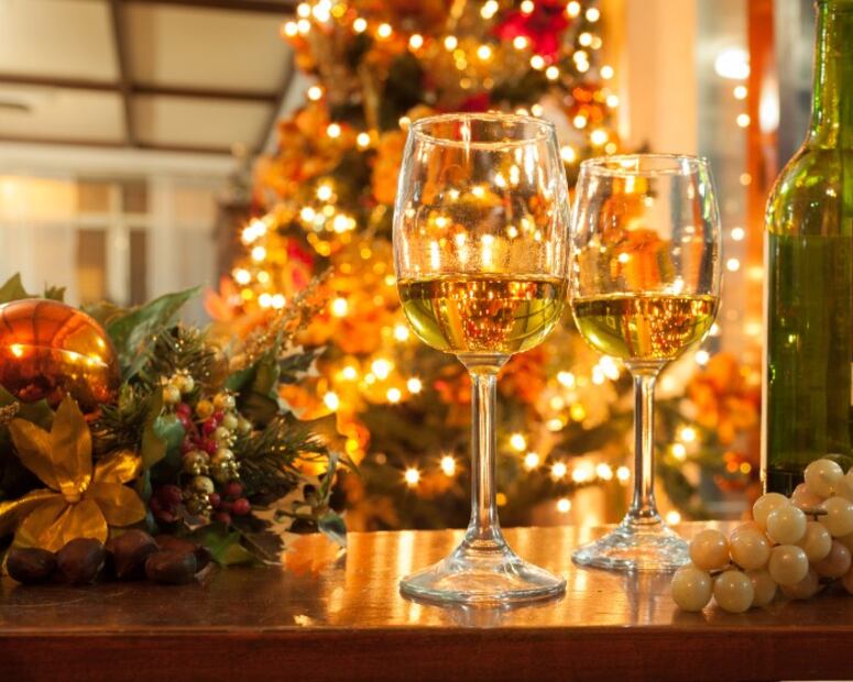 Dinos qué vas a cenar en Navidad y te diremos qué vino elegir