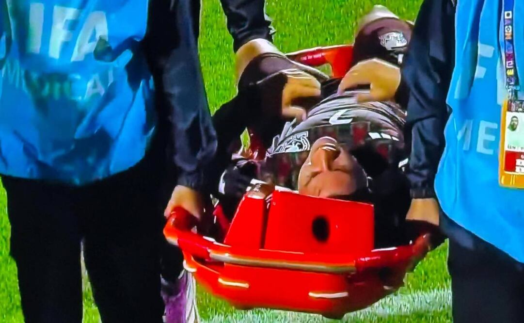 Alexei Domínguez no pudo contener las lágrimas cuando salió lesionado del México vs Argentina en el Mundial Sub-20. Foto: Especial