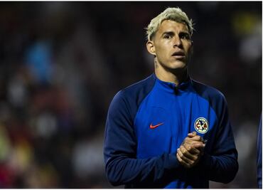 'Chicote Calderón sufrió abucheos en su debut con América en el Estadio Azteca, Jardine mostró respaldo total