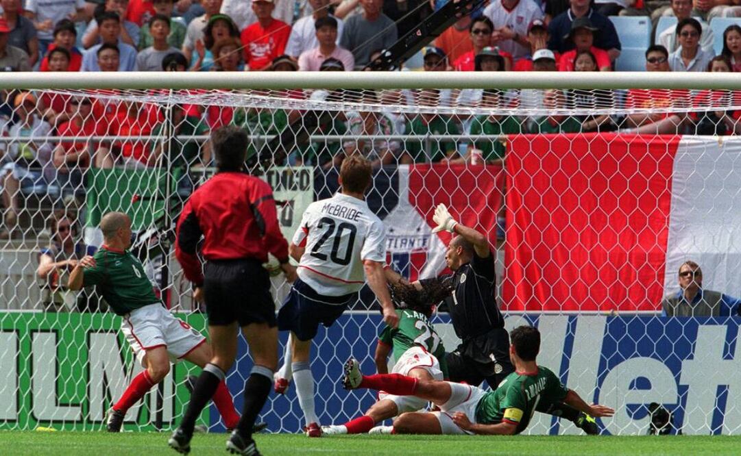 Estados Unidos eliminó a México en Octavos de Final del Mundial de Corea-Japón 2002. Foto: @FIFA