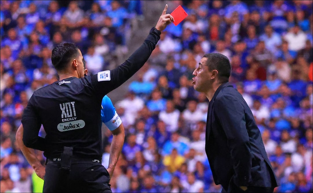 Pumas reveló lo que pasó realmente en la expulsión de Efraín Juárez: “Tenemos la consciencia tranquila” / FOTO: Imago7