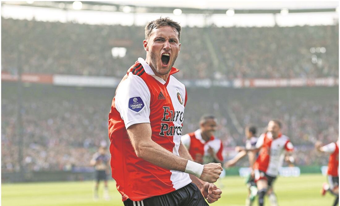 Santiago Giménez celebrando un gol con Feyenoord / FOTO; EFE