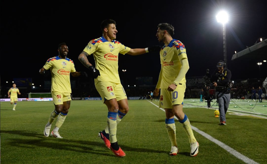 Jugadores de América festejando ante Bravos de Juárez / FOTO: Imago7