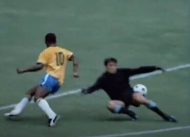 Pelé firmó el 'gol que no fue' con una soberbia jugada ante Uruguay en Mundial de México 70