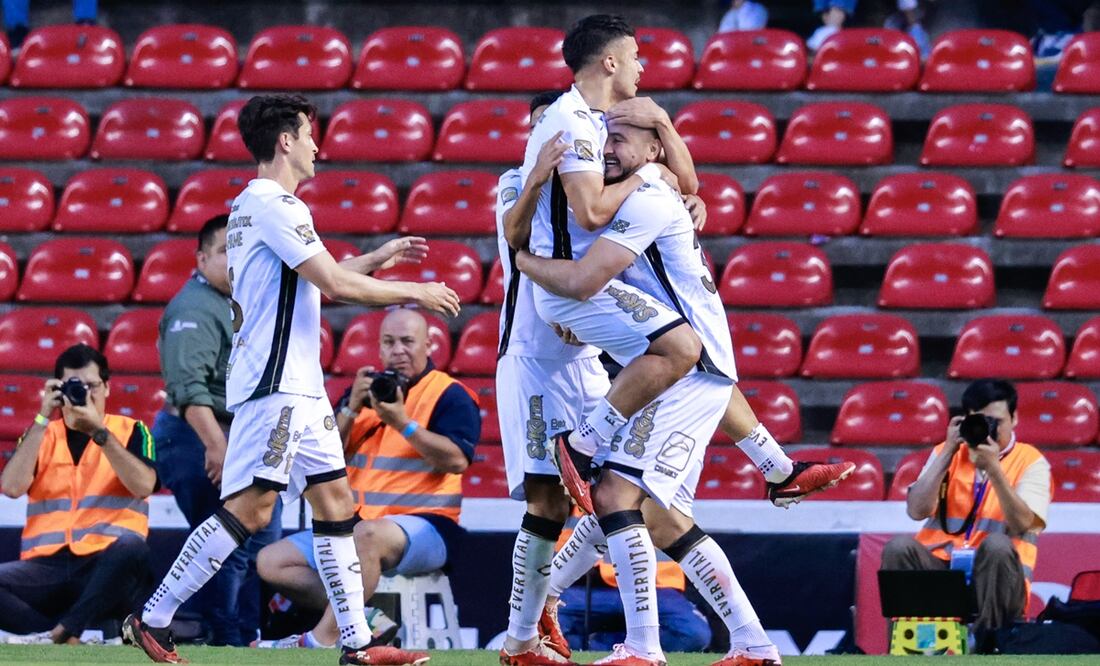 Xolos de Tijuana durante su primer partido en el Apertura 2024 - Foto: Imago7