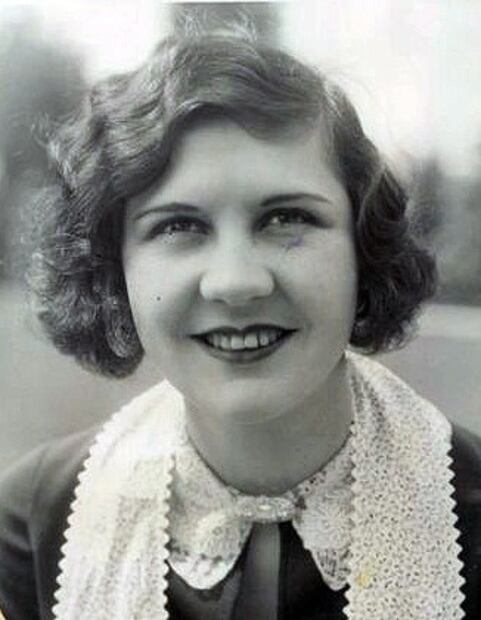 Las cuatro bellas y jóvenes esposas de Charles Chaplin