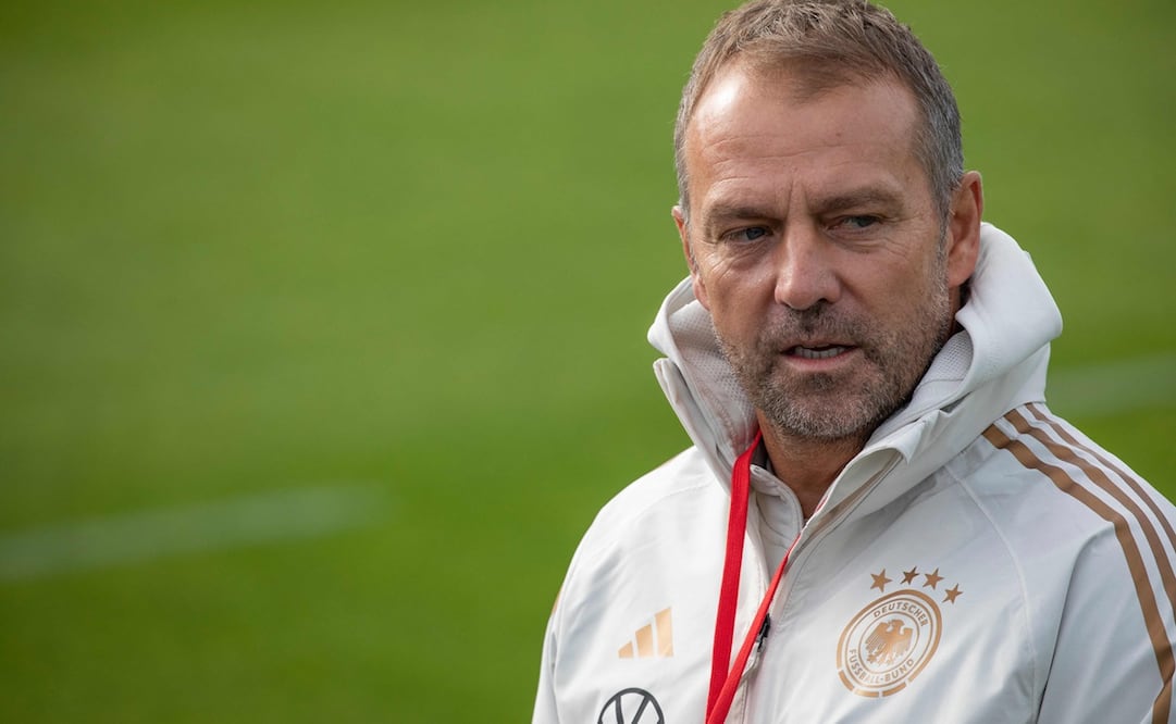 Hansi Flick durante un entrenamiento con Alemania - Foto: AFP
