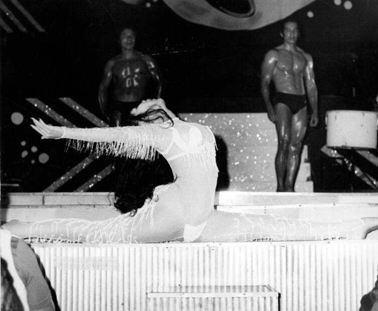 10 sensuales fotos de Lyn May joven y antes de sus cirugías