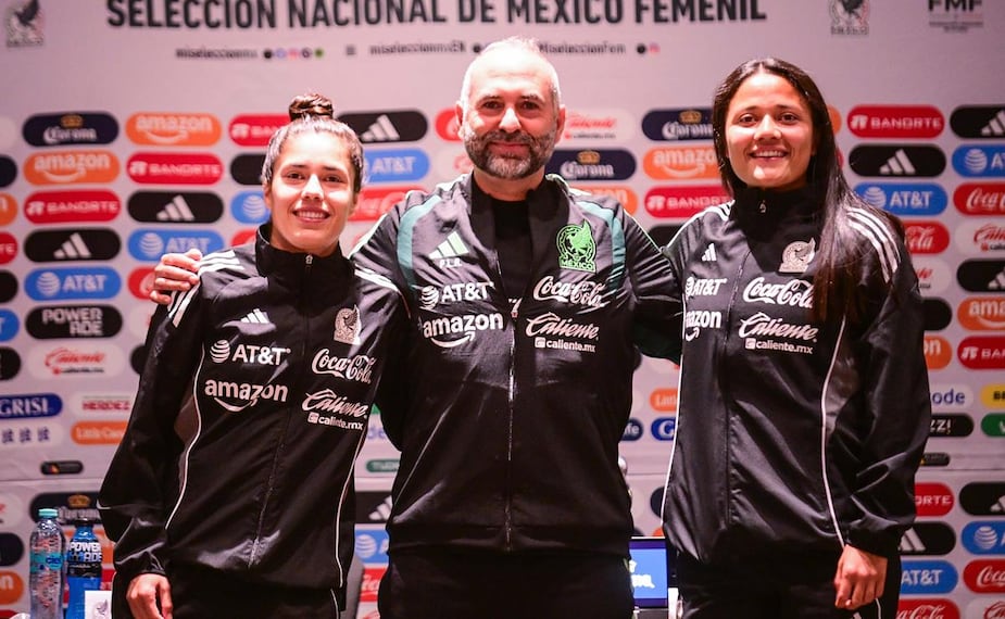 Pedro López comparte emoción de las futbolistas para enfrentar a Brasil / Foto: Imago7