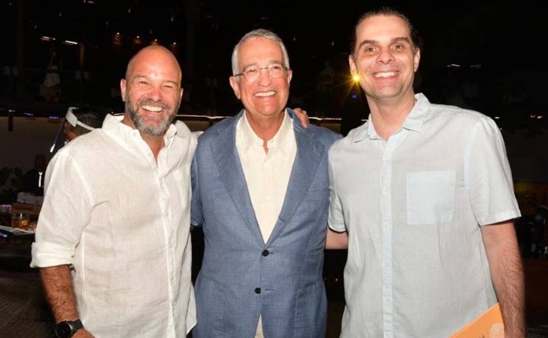 Ricardo Salinas Pliego está contento con el trabajo de Christian Martinoli y Luis García en YouTube. Foto: Especial