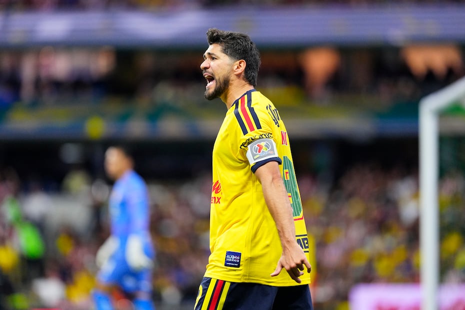 Henry Martín en reclamo con América, durante la fase regular del torneo Apertura 2026 - Foto: Imago7