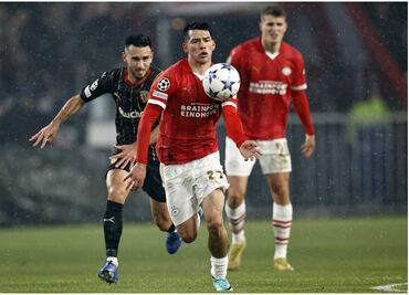 'Chucky' Lozano jugó 90' minutos en el triunfo del PSV sobre el Lens en Champions