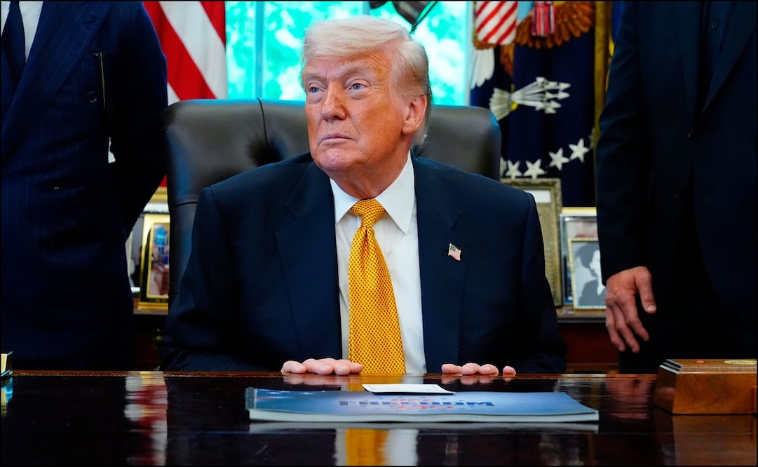 Donald Trump, presidente de Estados Unidos, se sorprendió por el precio de algunos de los boletos más caros del Mundial. FOTO: AP